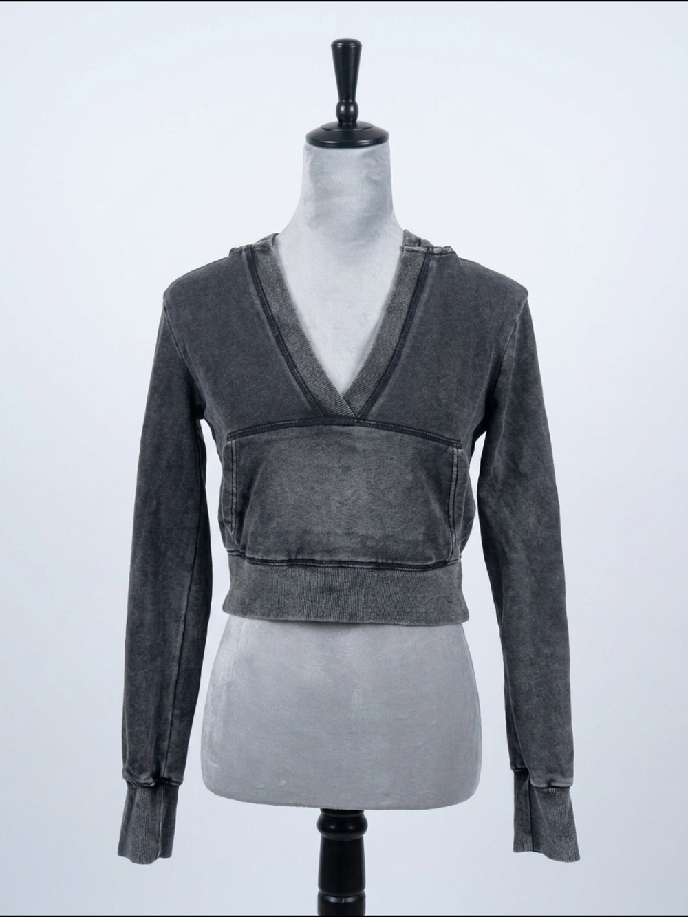 Cider Washed Charcoal V-Neck Cropped‎ Hoodie